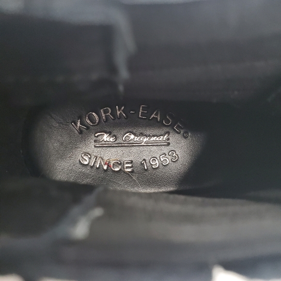 Kork-Ease Rennt Suede Booties Black - Picture 6 of 8